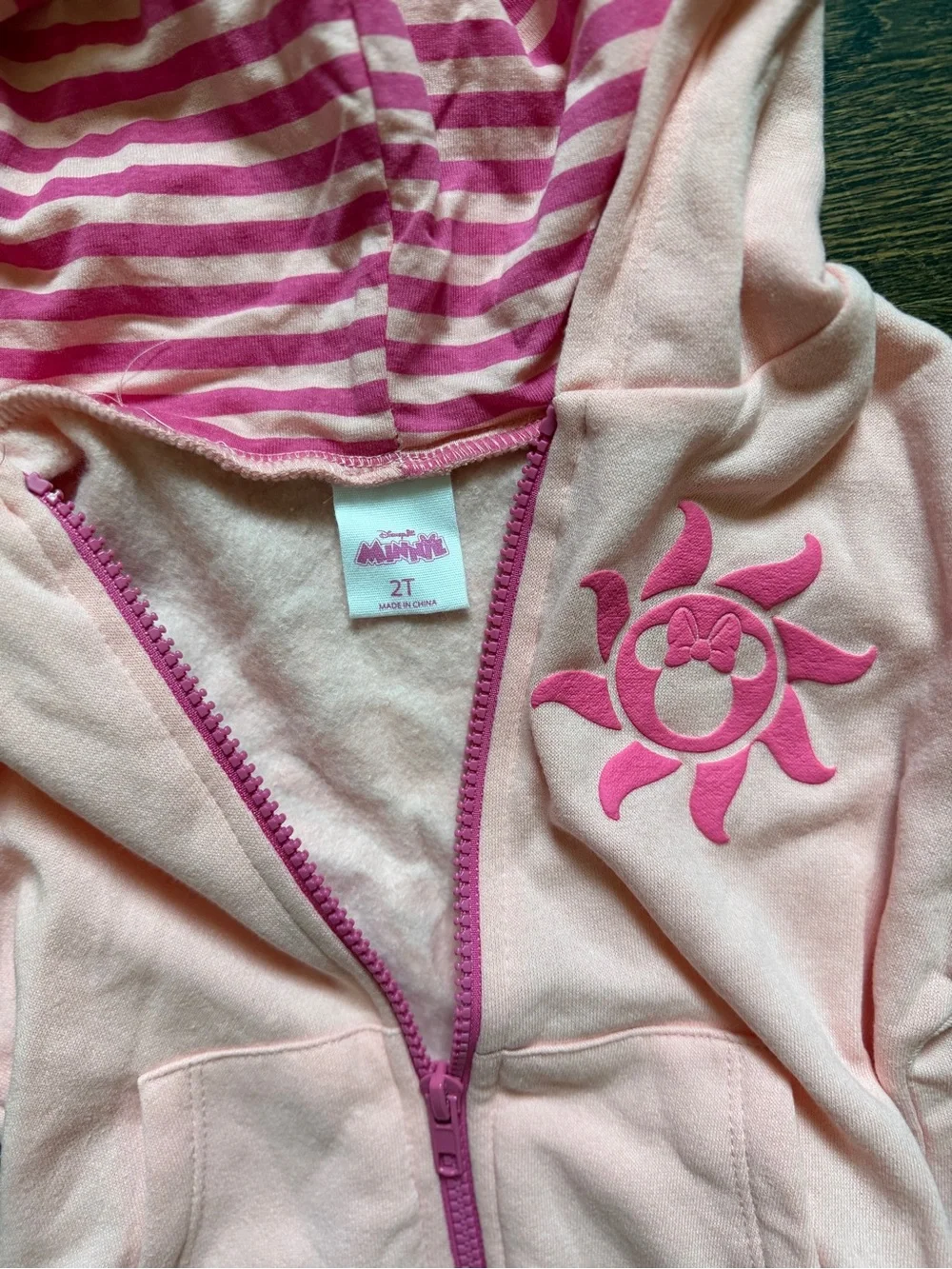 Disney Minnie Mouse Toddler Girls hooded zip up and shorts set with Minnie ears